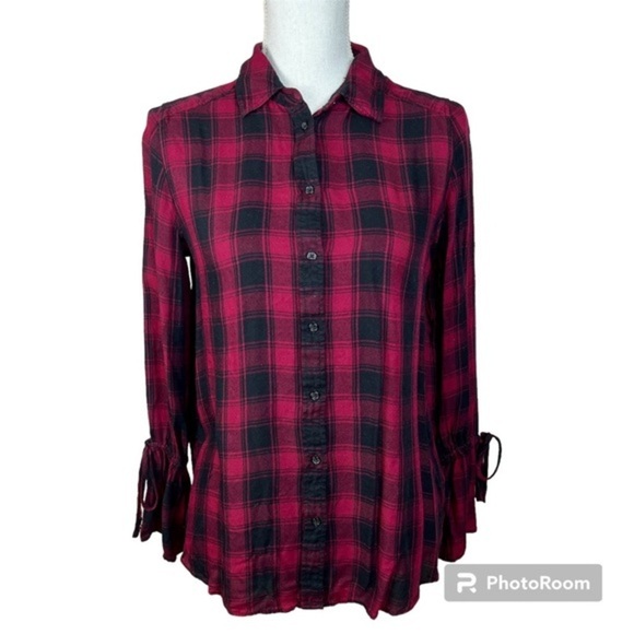 2/$25 Express Burgundy Buffalo Plaid Lightweight Bell Sleeve Flannel Button Down - Picture 2 of 12